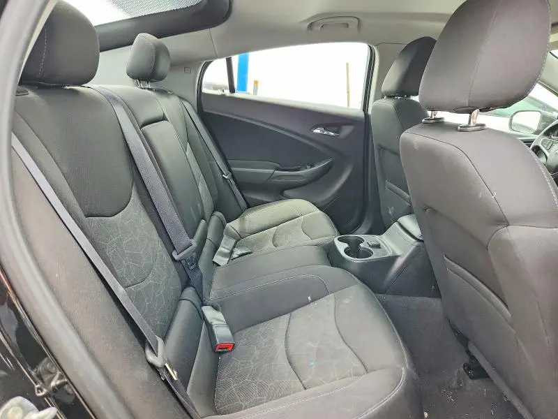 2018 CHEVROLET VOLT LT  