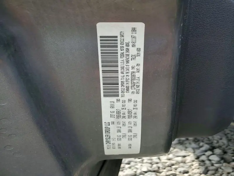 2011 DODGE DAKOTA SLT  