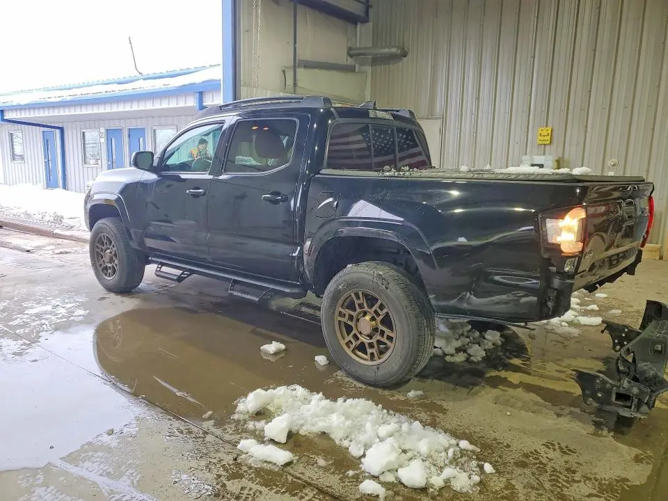 2022 TOYOTA TACOMA DOUBLE CAB  