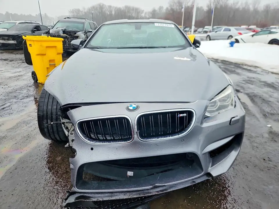2015 BMW M6   