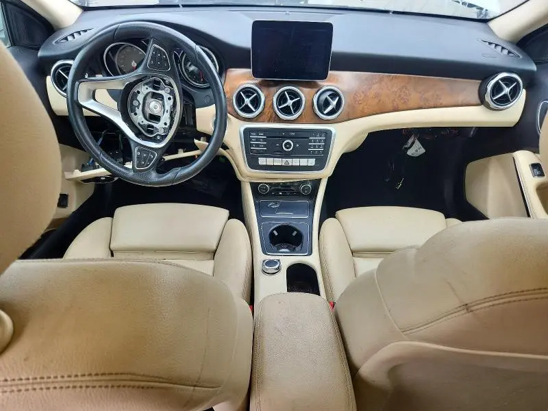 2018 MERCEDES-BENZ GLA 250  