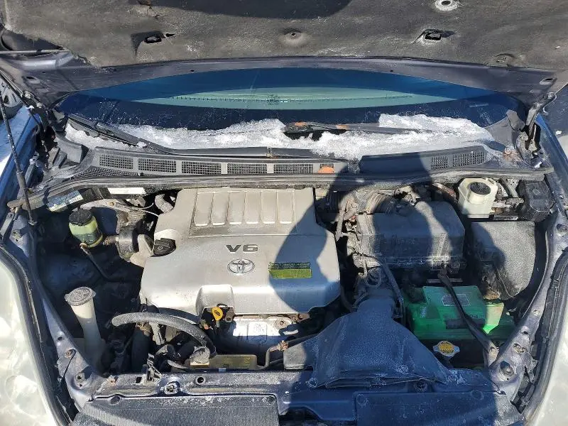 2010 TOYOTA SIENNA CE  