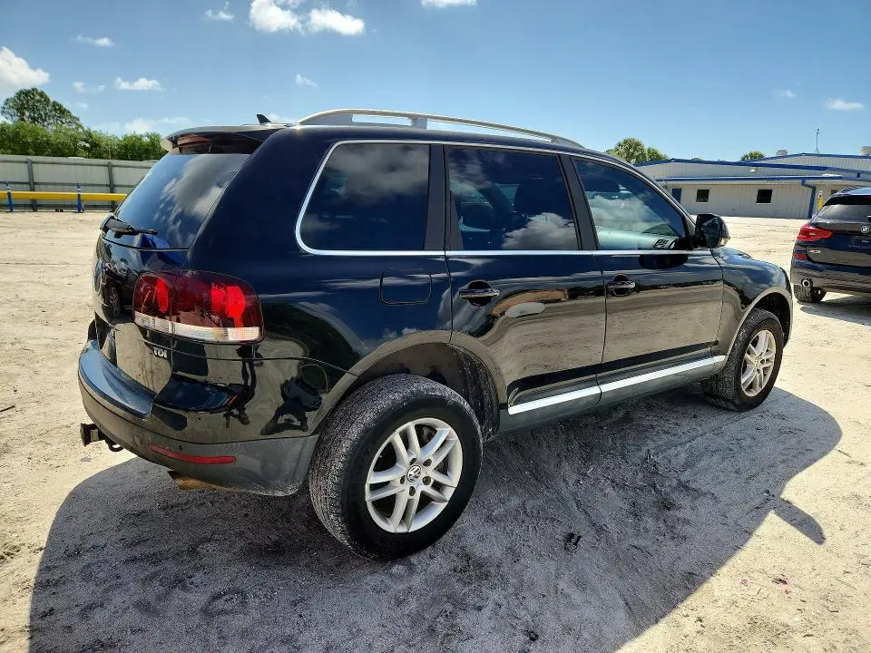 2010 VOLKSWAGEN TOUAREG TDI  