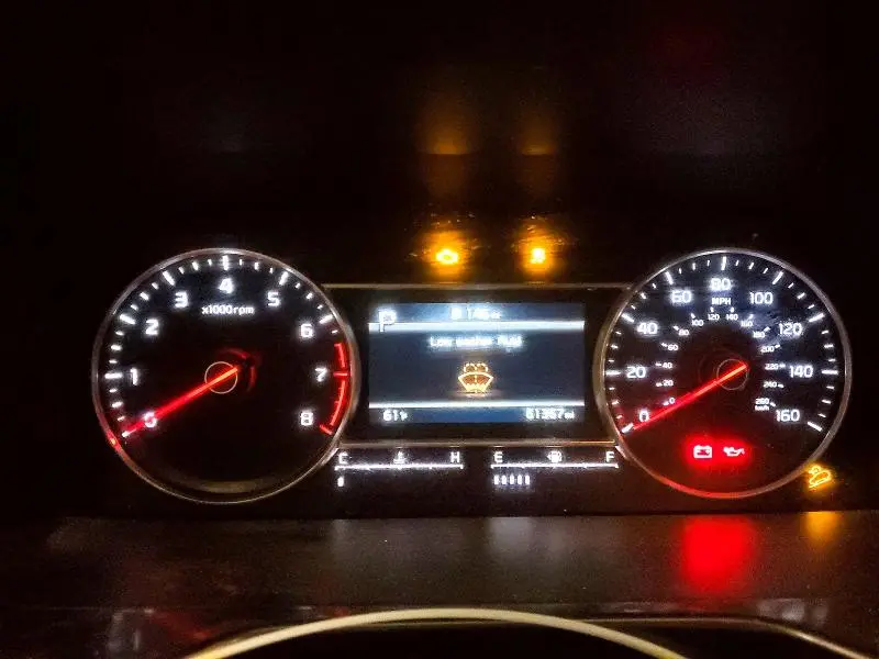 2023 KIA SORENTO LX  