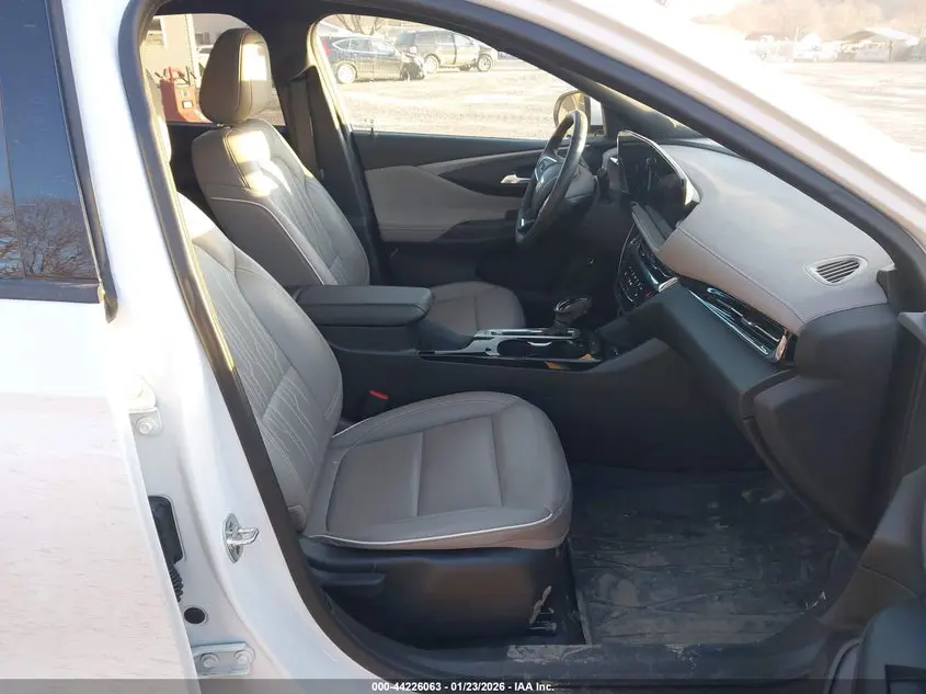 2025 BUICK ENVISTA AVENIR FWD