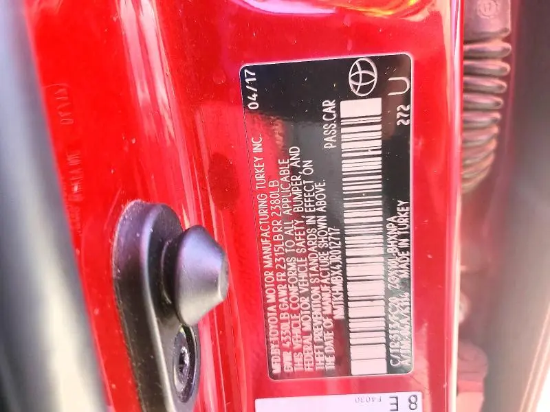 2018 TOYOTA C-HR XLE  