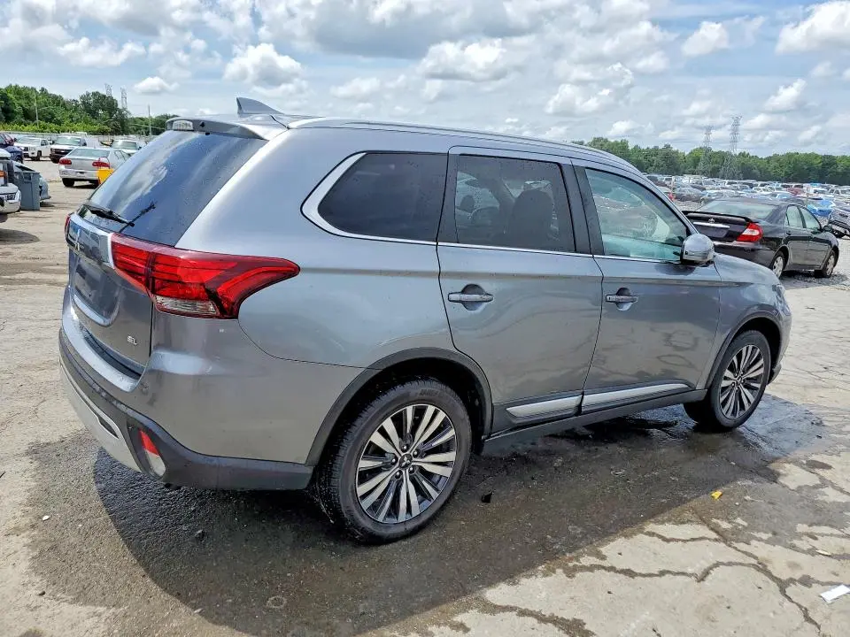 2020 MITSUBISHI OUTLANDER SE  