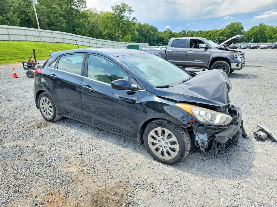 2017 HYUNDAI ELANTRA GT BASE  