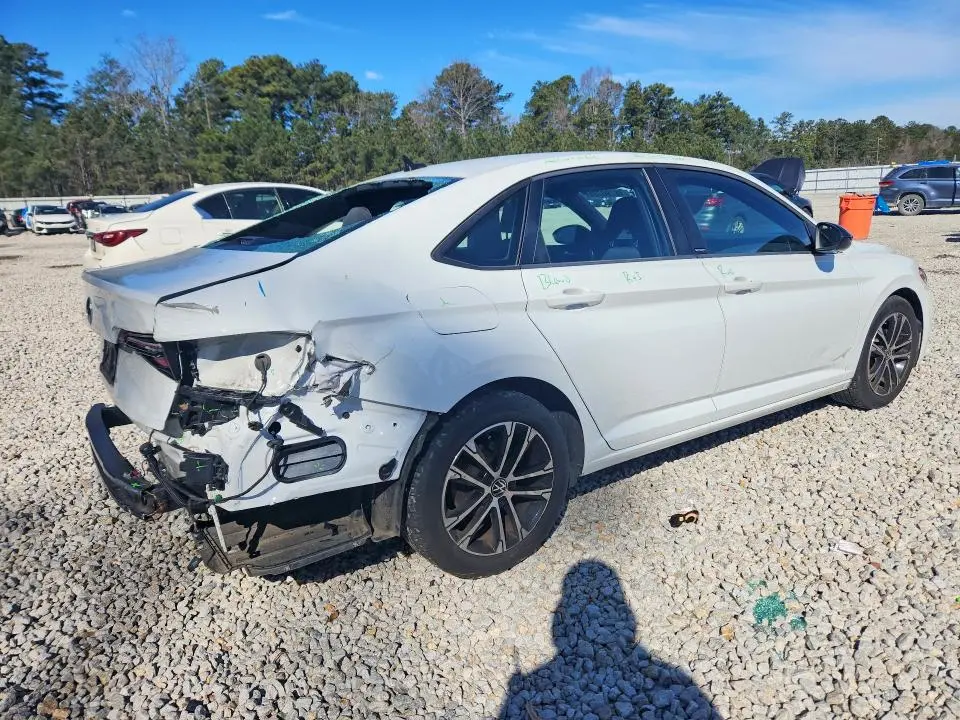 2023 VOLKSWAGEN JETTA SPORT  