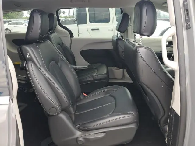 2023 CHRYSLER PACIFICA HYBRID TOURING L  