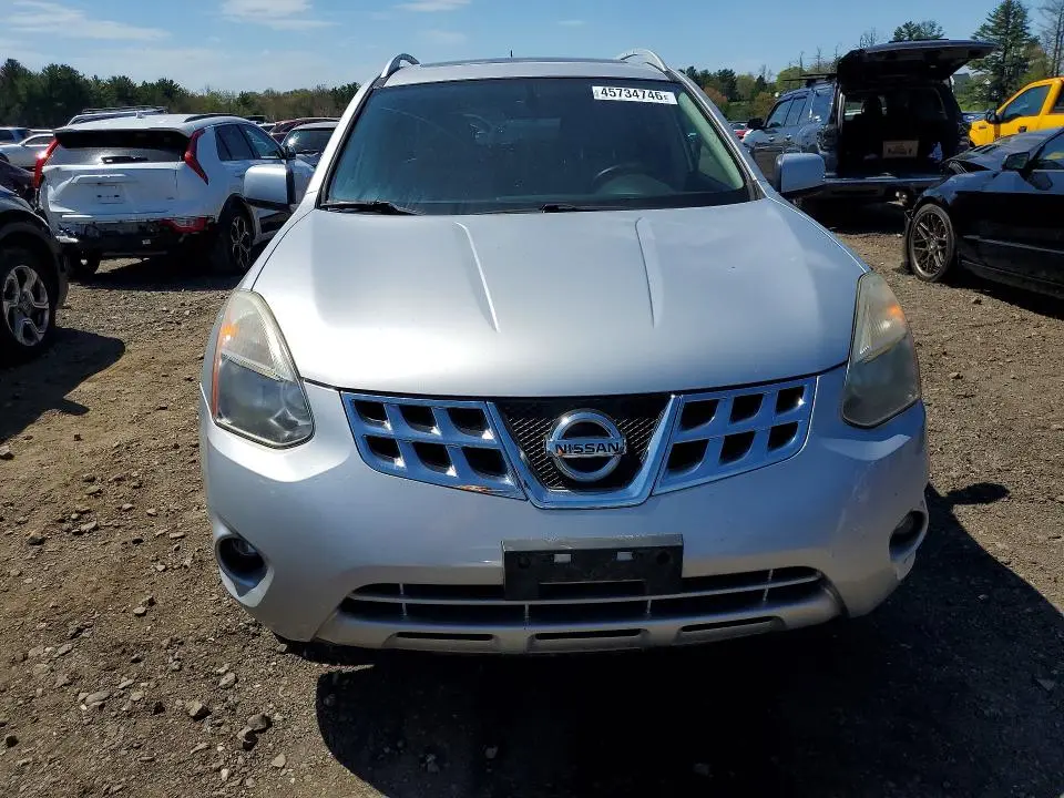 2013 NISSAN ROGUE S  