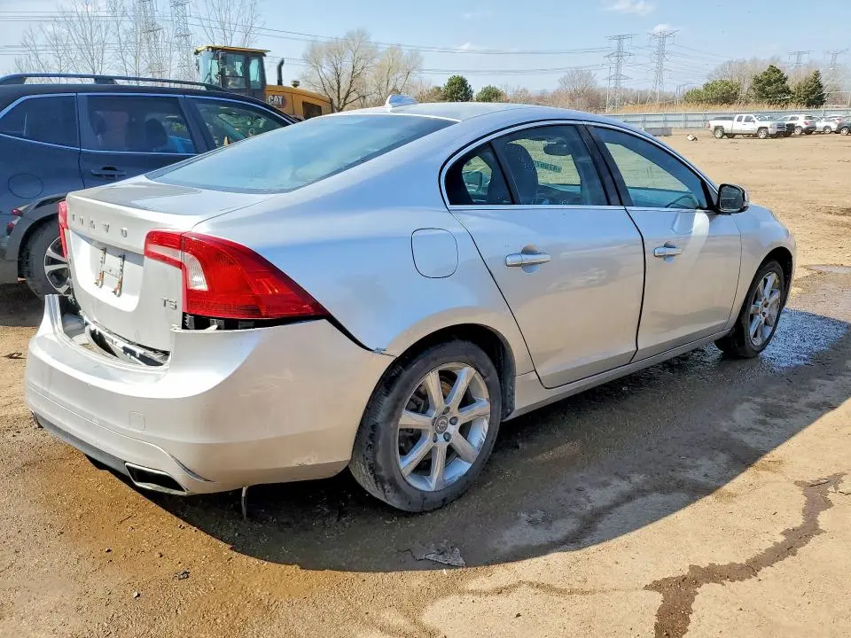 2016 VOLVO S60 PREMIER  