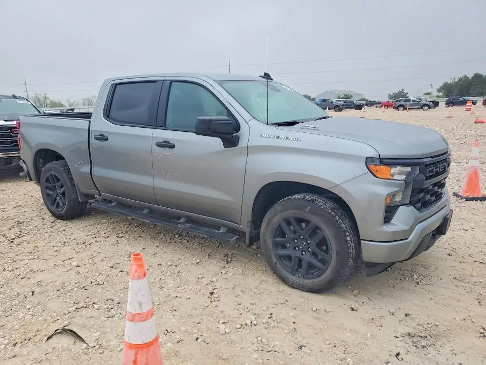 2025 CHEVROLET SILVERADO C1500 CUSTOM  