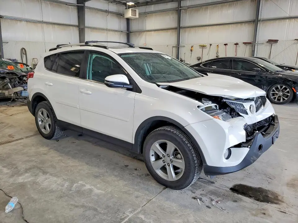 2014 TOYOTA RAV4 XLE  