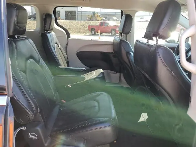 2020 CHRYSLER VOYAGER LXI