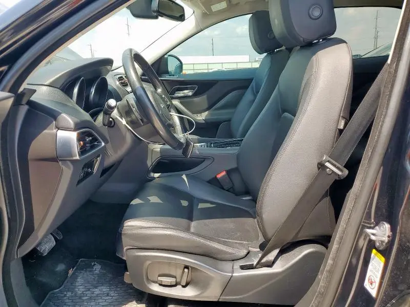 2018 JAGUAR F-PACE PREMIUM  