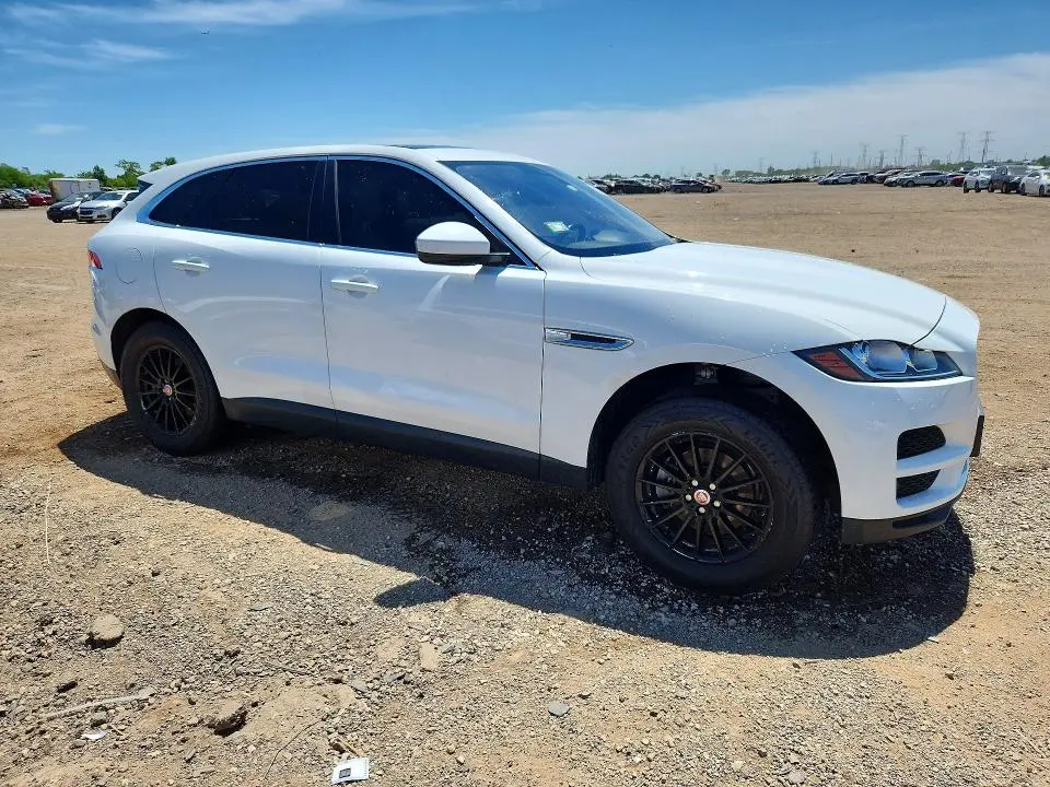 2019 JAGUAR F-PACE   