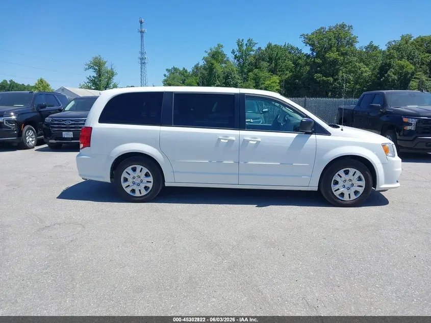 2017 DODGE GRAND CARAVAN SE