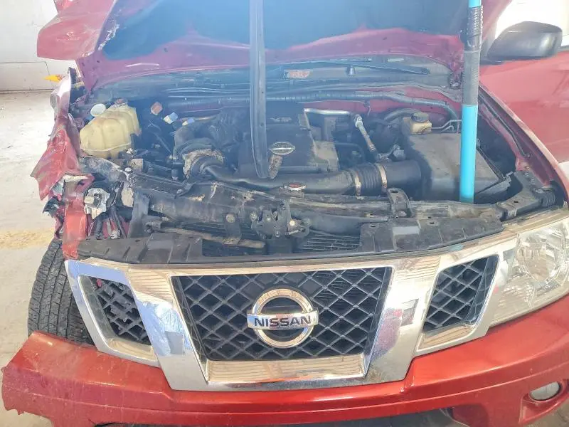 2015 NISSAN FRONTIER S  