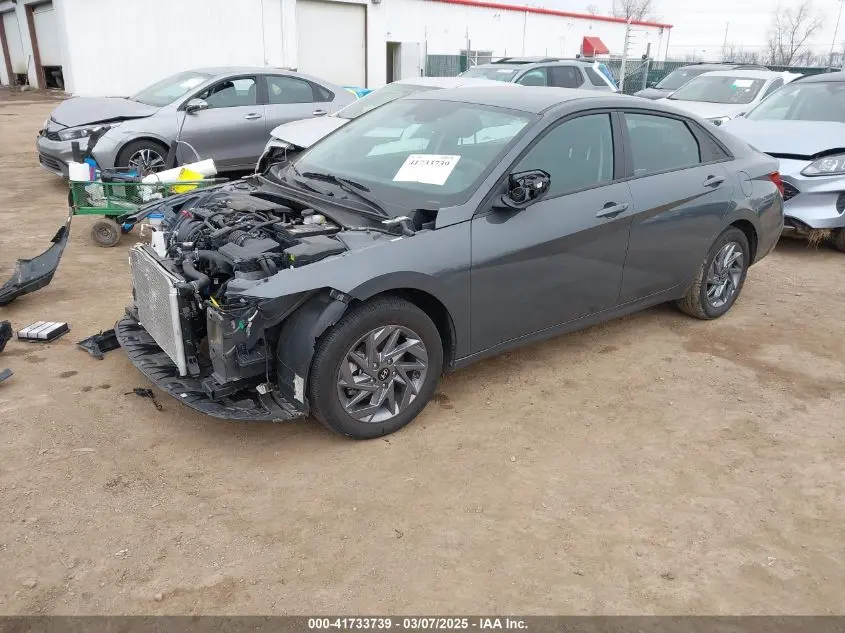 2024 HYUNDAI ELANTRA SEL