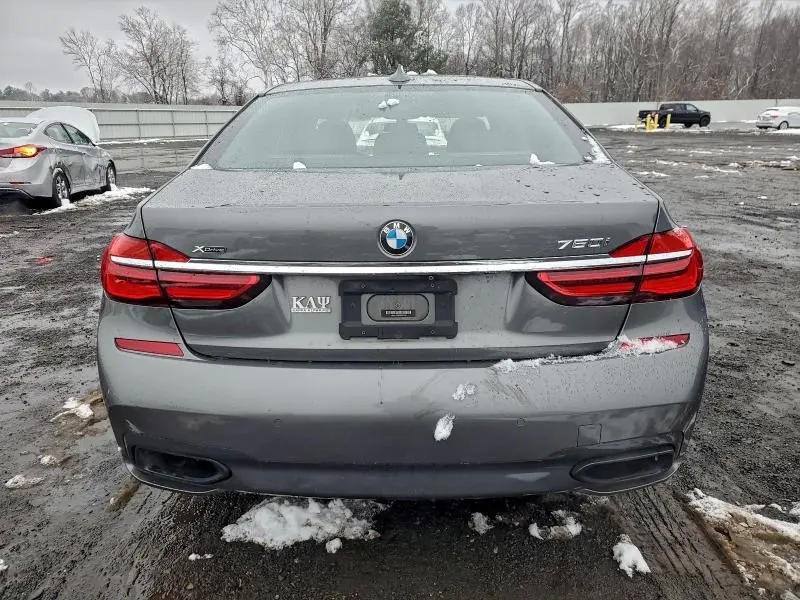 2017 BMW 750 XI  