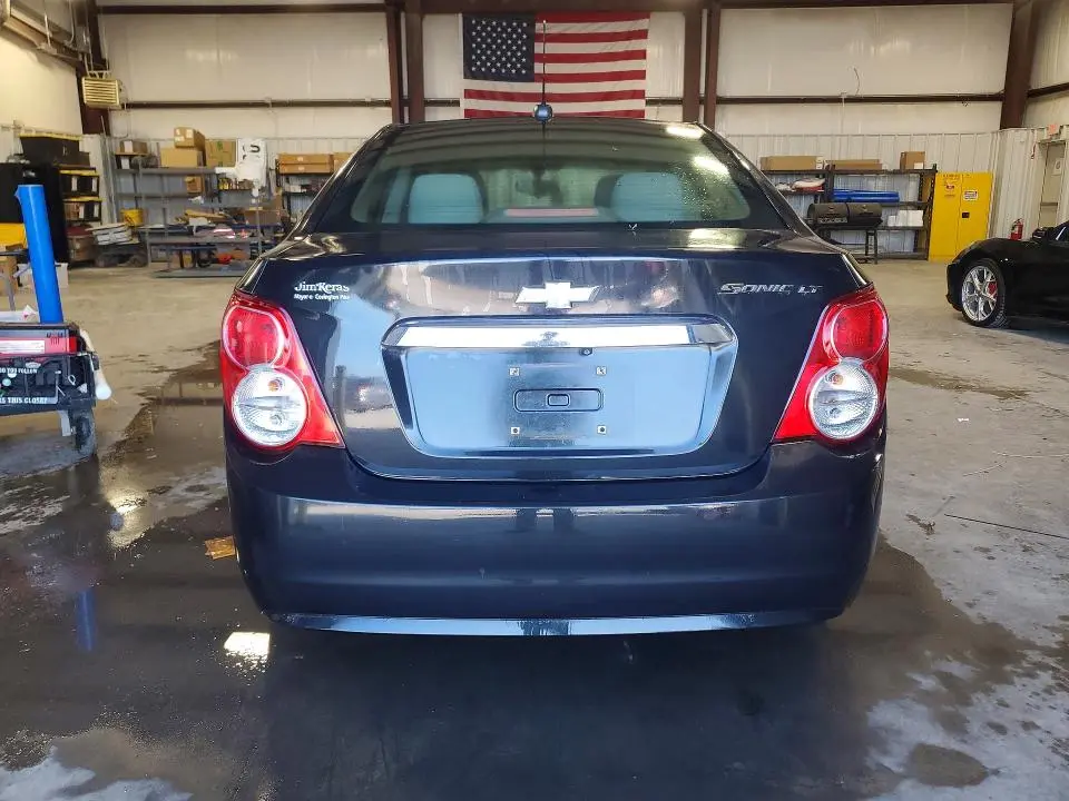 2015 CHEVROLET SONIC LT  