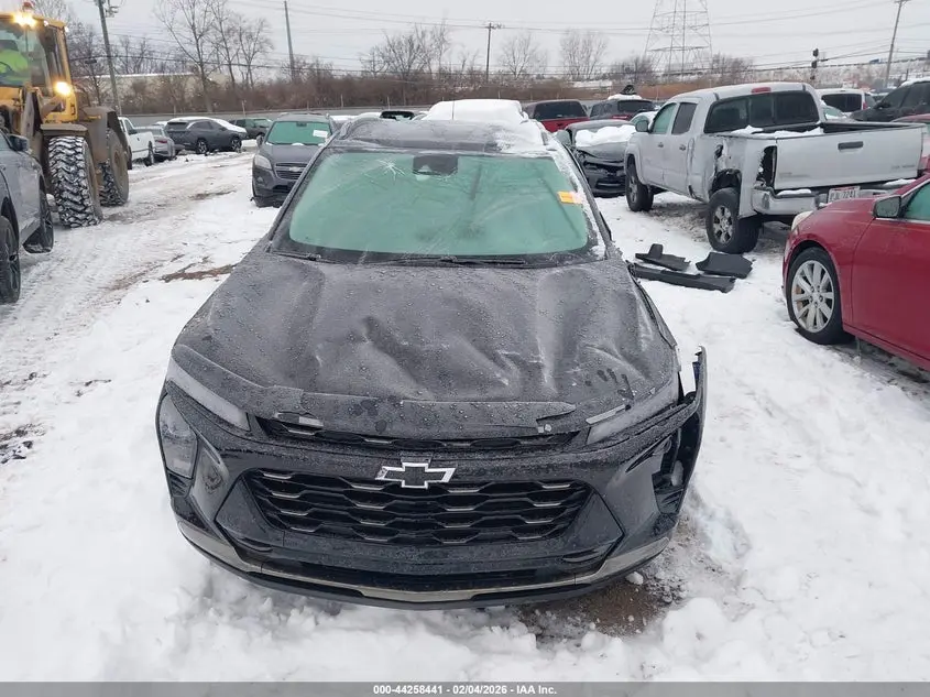 2025 CHEVROLET TRAX FWD ACTIV