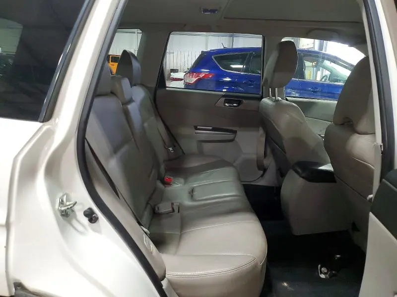 2011 SUBARU FORESTER LIMITED  