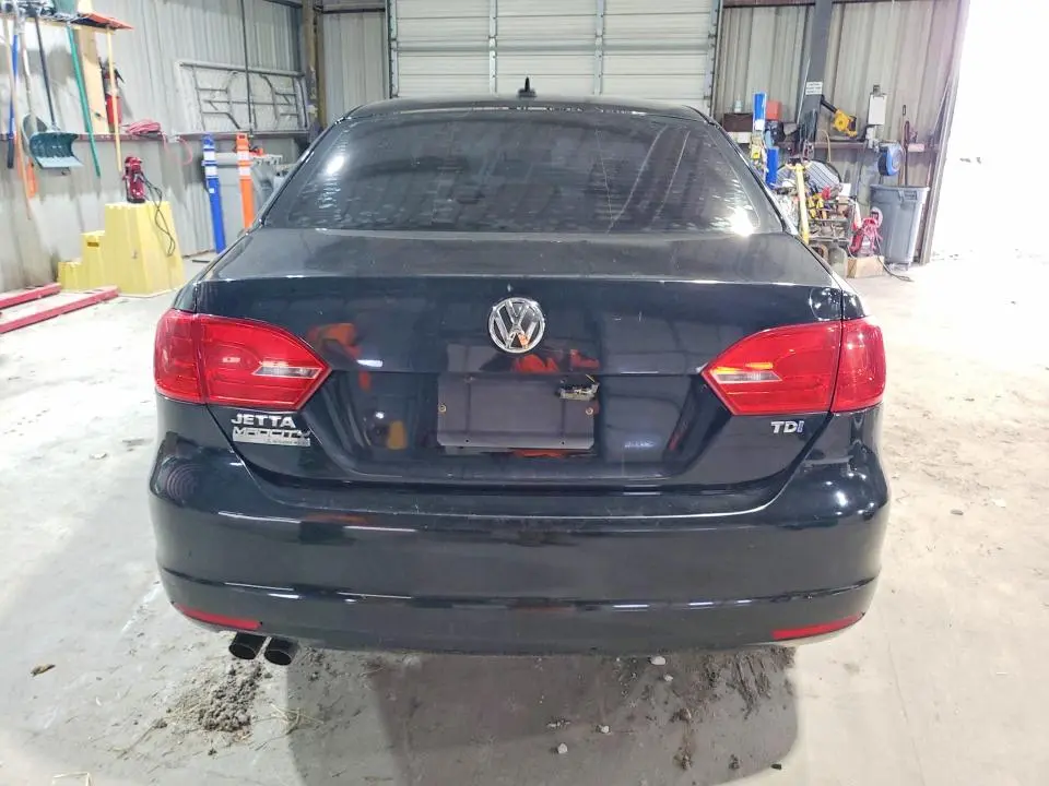 2013 VOLKSWAGEN JETTA TDI  