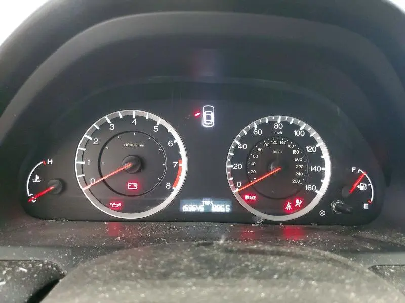2011 HONDA ACCORD LX  