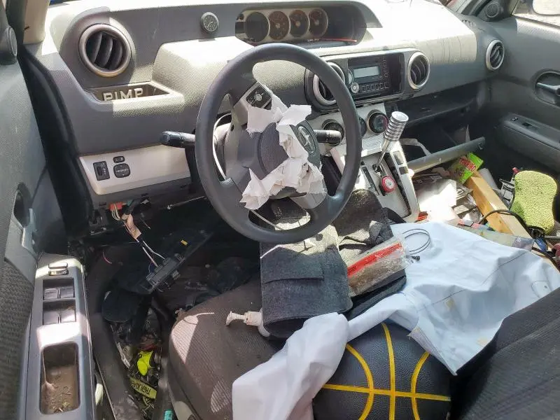 2010 TOYOTA SCION XB  