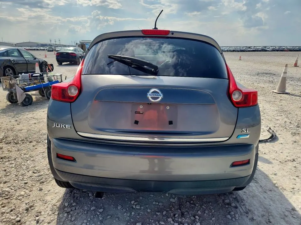 2012 NISSAN JUKE S  