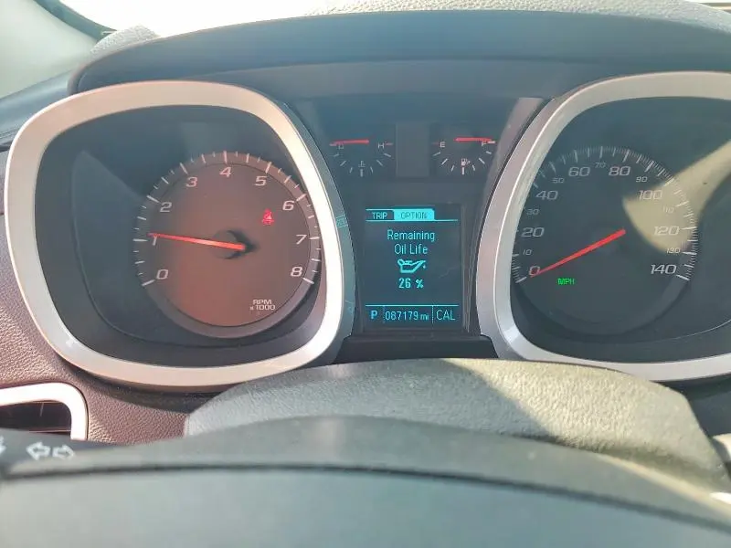 2016 CHEVROLET EQUINOX LT  