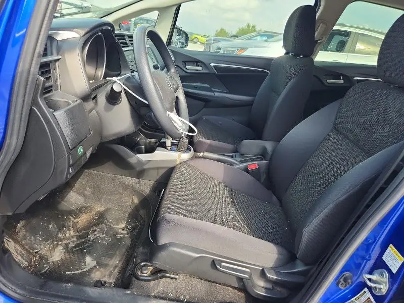 2016 HONDA FIT LX  