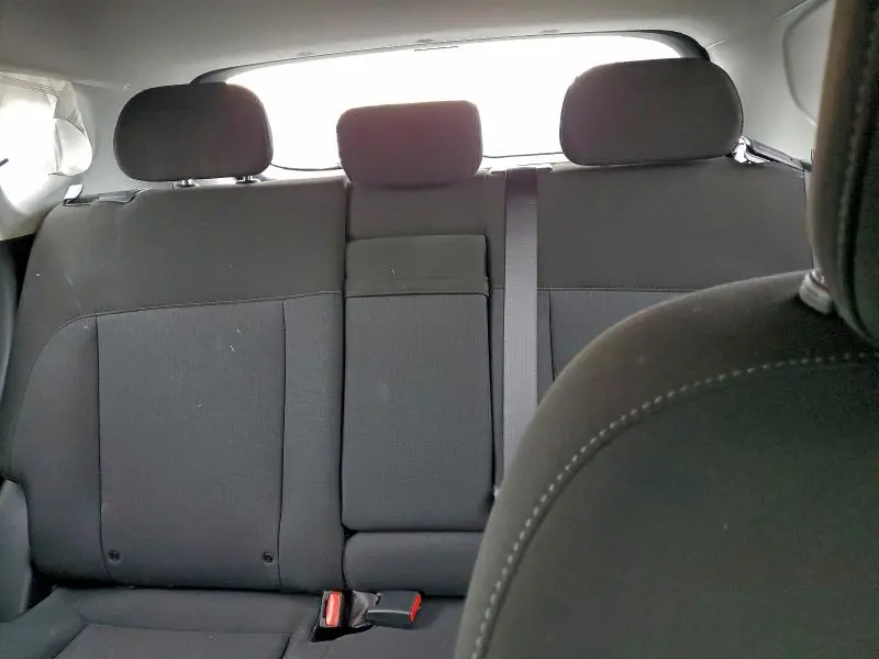 2024 HYUNDAI KONA SE  