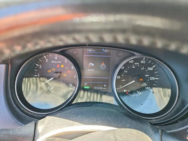 2018 NISSAN ROGUE SV  