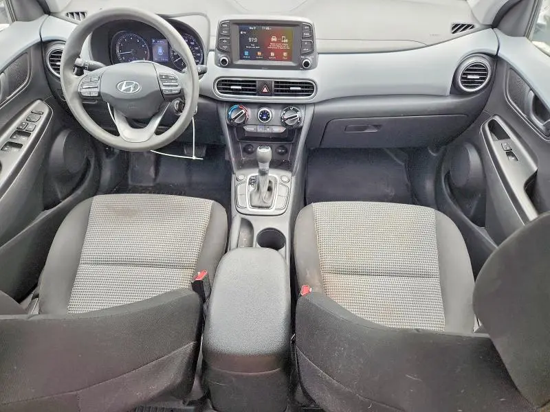2020 HYUNDAI KONA SE  