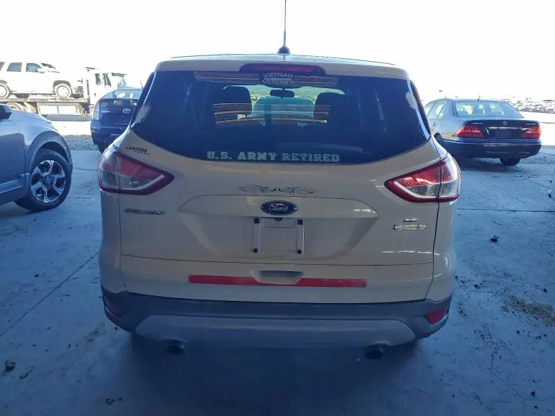 2015 FORD ESCAPE SE  