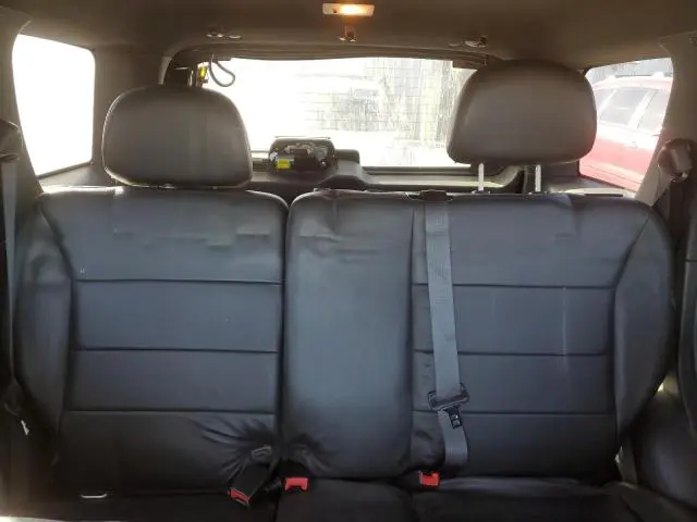 2010 FORD ESCAPE XLT  