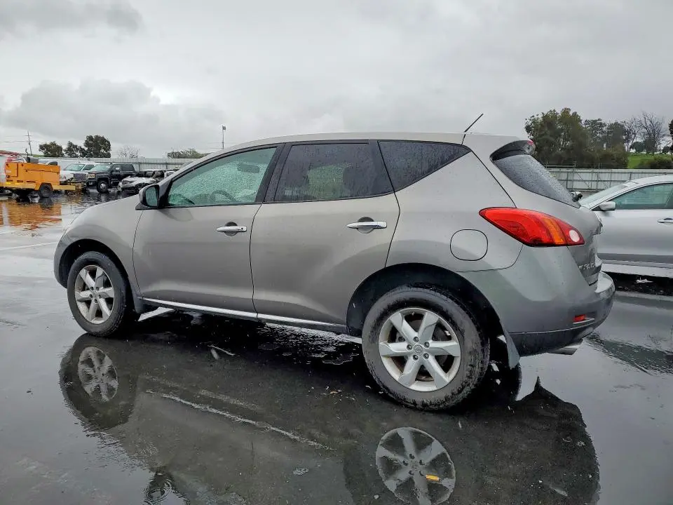 2010 NISSAN MURANO S  