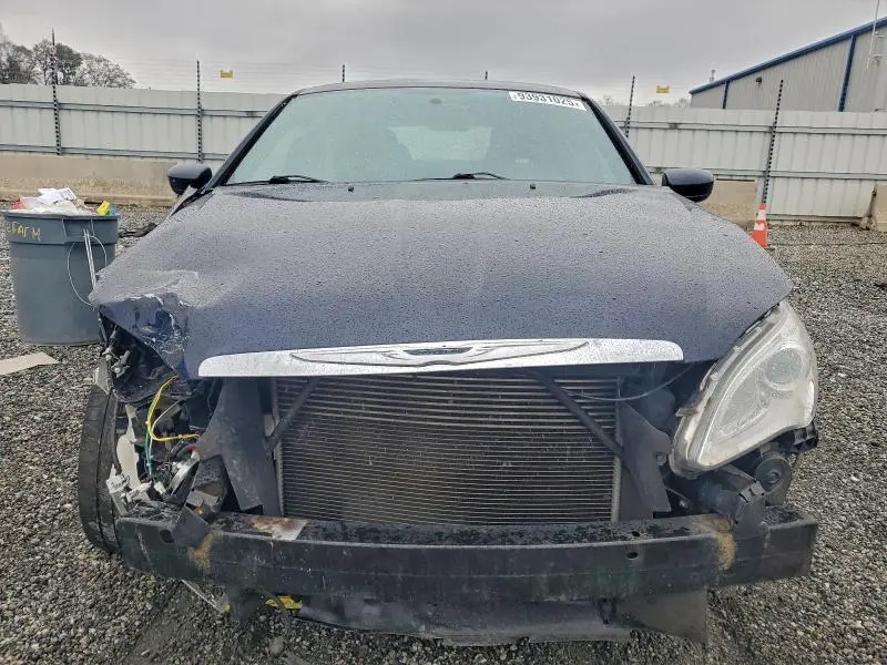 2014 CHRYSLER 200 LX  