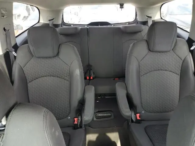2010 CHEVROLET TRAVERSE LT
