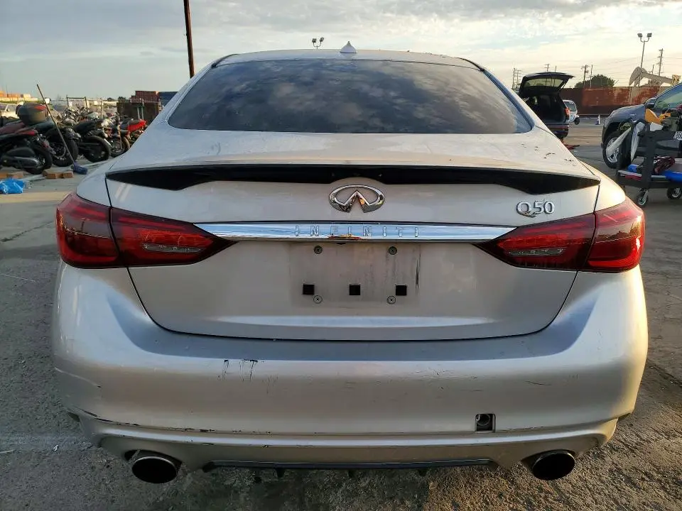 2019 INFINITI Q50 LUXE  
