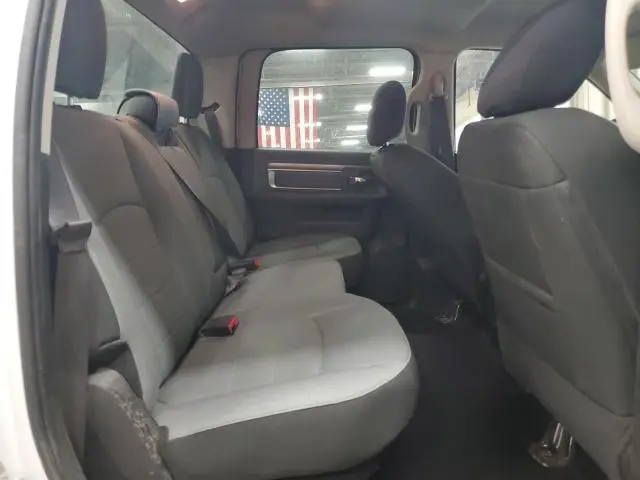 2023 RAM 1500 CLASSIC SLT  