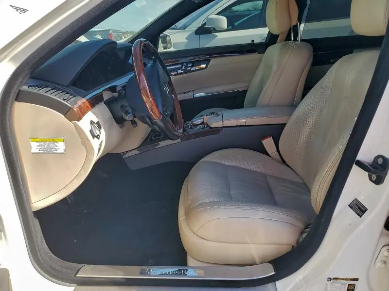 2013 MERCEDES-BENZ S 550  