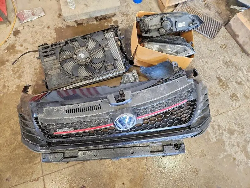 2015 VOLKSWAGEN GTI   