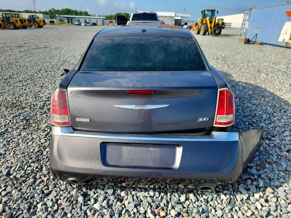 2013 CHRYSLER 300   