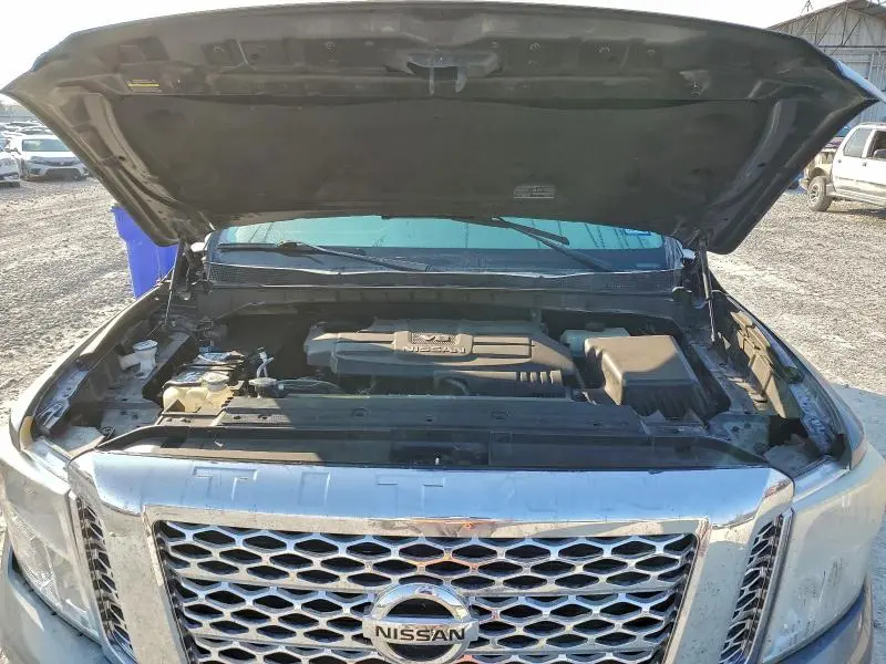 2017 NISSAN TITAN SV  