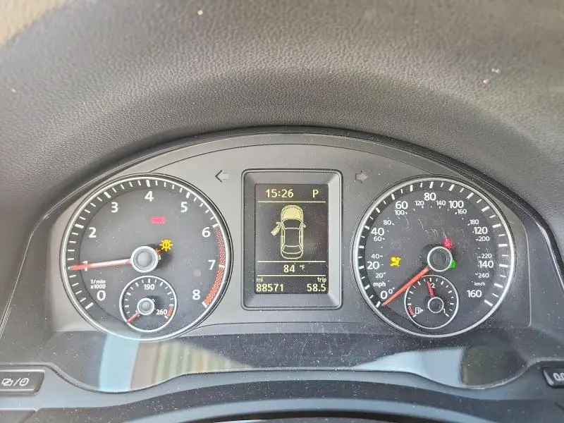 2015 VOLKSWAGEN EOS KOMFORT  