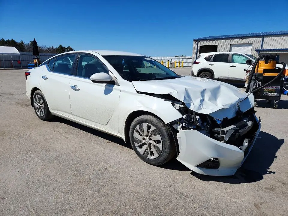 2022 NISSAN ALTIMA 2.5 S  